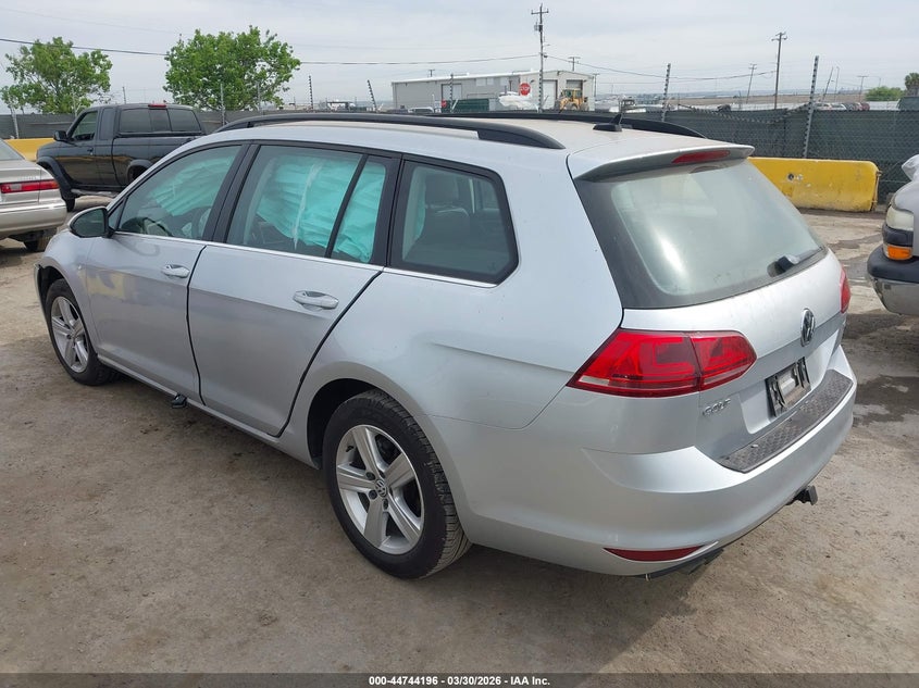 2015 Volkswagen Golf Sportwagen Tdi S 4-Door