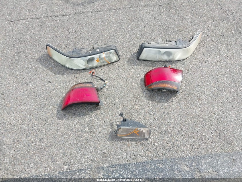 1999 Cadillac Seville Sts VIN: 1G6KY549XXU935152 Lot: 44744201