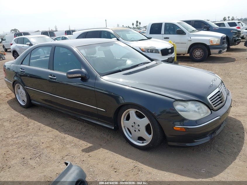2001 Mercedes-Benz S 500 VIN: WDBNG75J21A221587 Lot: 44744236