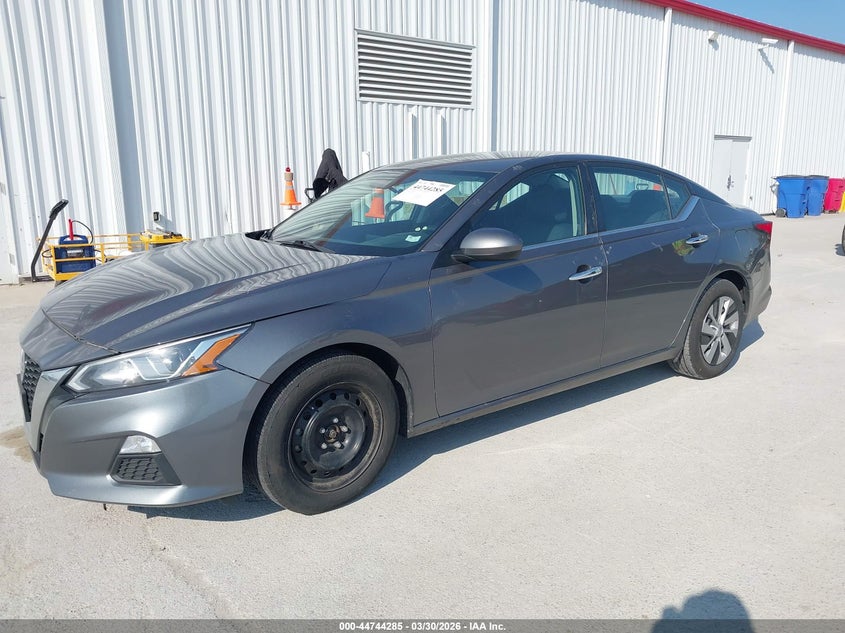 1N4BL4BV7MN390237 2021 NISSAN ALTIMA S FWD photo 1
