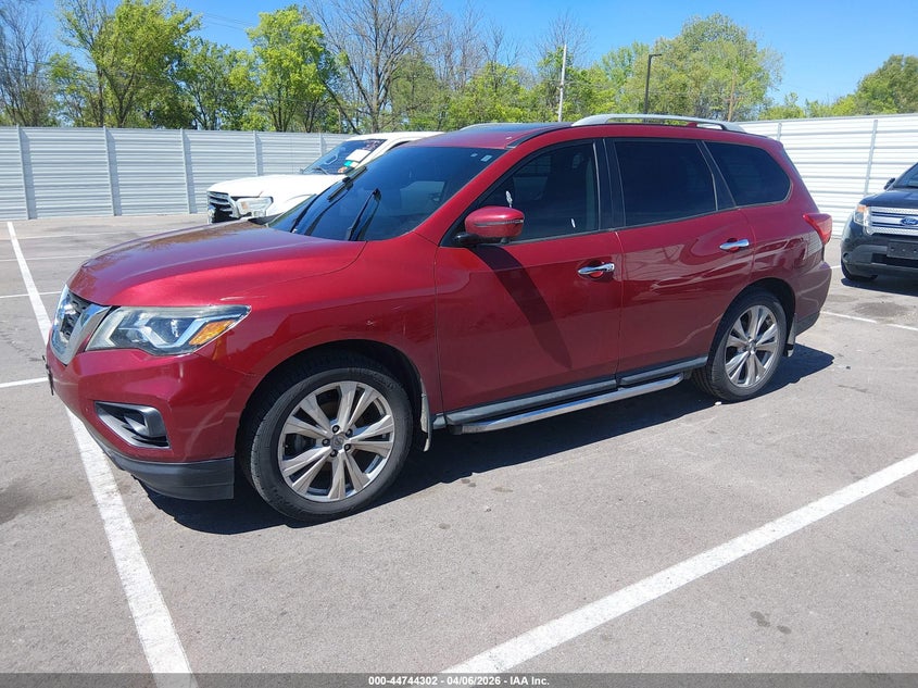 2019 NISSAN PATHFINDER auction photo 2