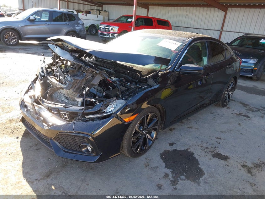 2018 HONDA CIVIC auction photo 2