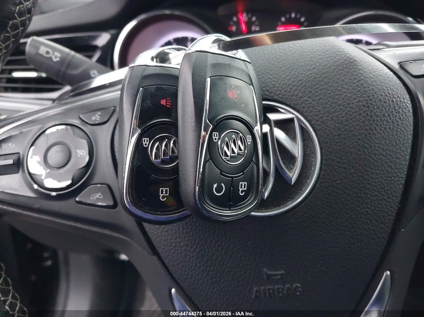 2018 Buick Regal Sportback Preferred VIN: W04GL6SX0J1064323 Lot: 44744375