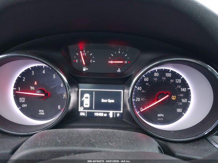 2018 Buick Regal Sportback Preferred VIN: W04GL6SX0J1064323 Lot: 44744375