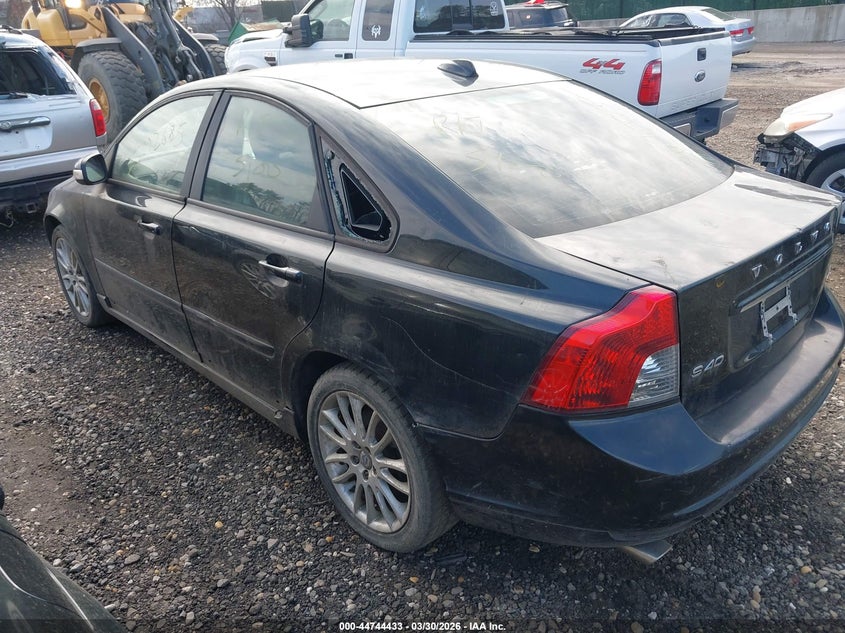 2011 Volvo S40 T5/T5 R-Design