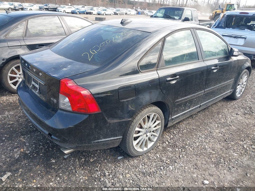 2011 Volvo S40 T5/T5 R-Design