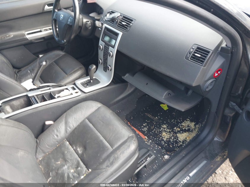 2011 Volvo S40 T5/T5 R-Design