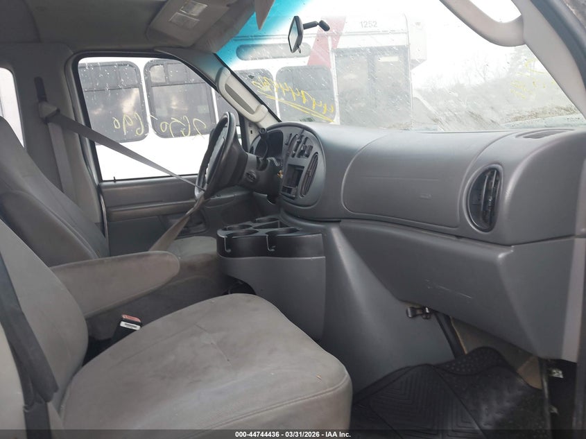 2006 Ford E-350 Super Duty Xl/Xlt