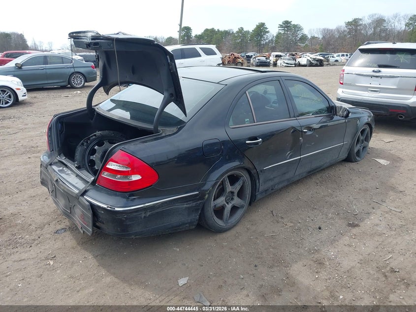 2003 Mercedes-Benz E 320