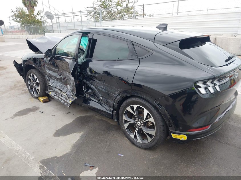 2022 Ford Mustang Mach-E Premium