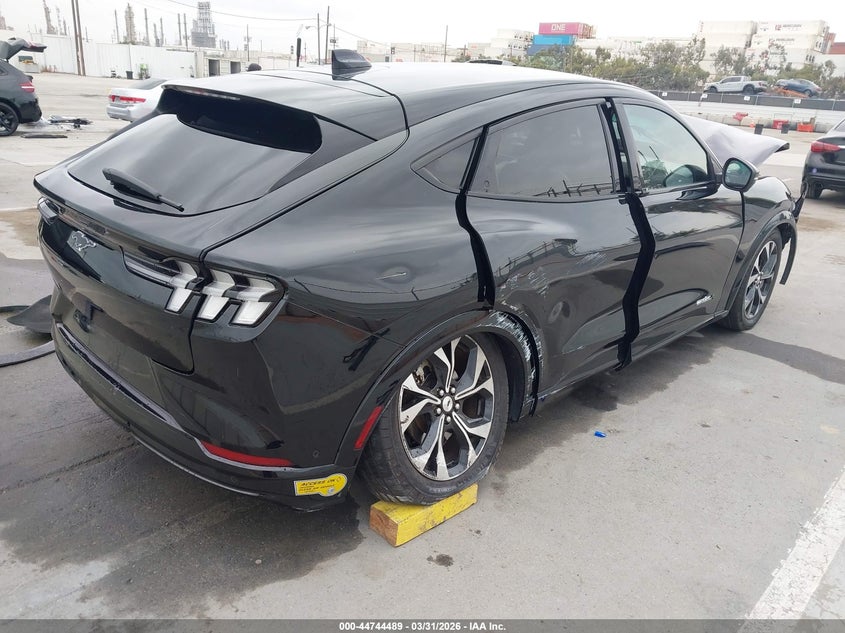 2022 Ford Mustang Mach-E Premium