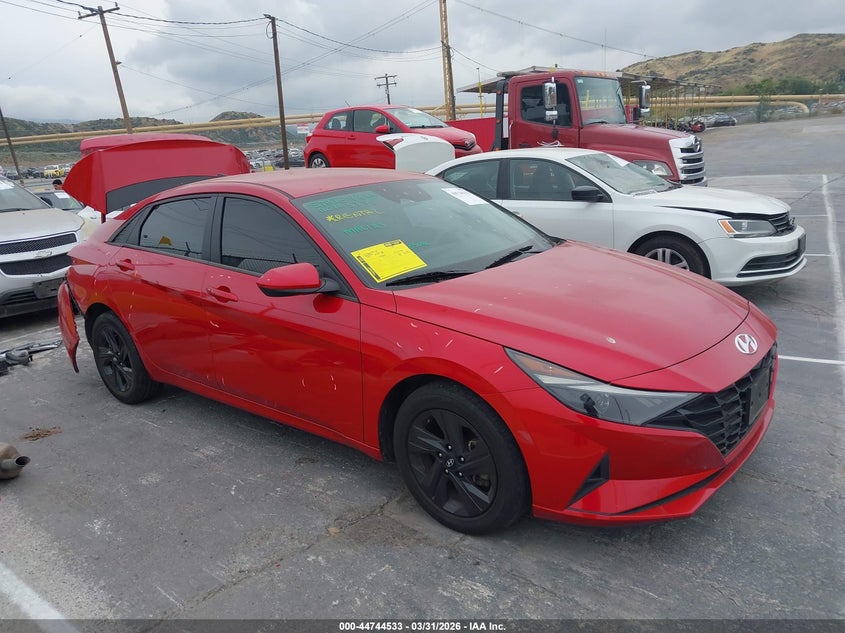 2021 Hyundai Elantra Sel