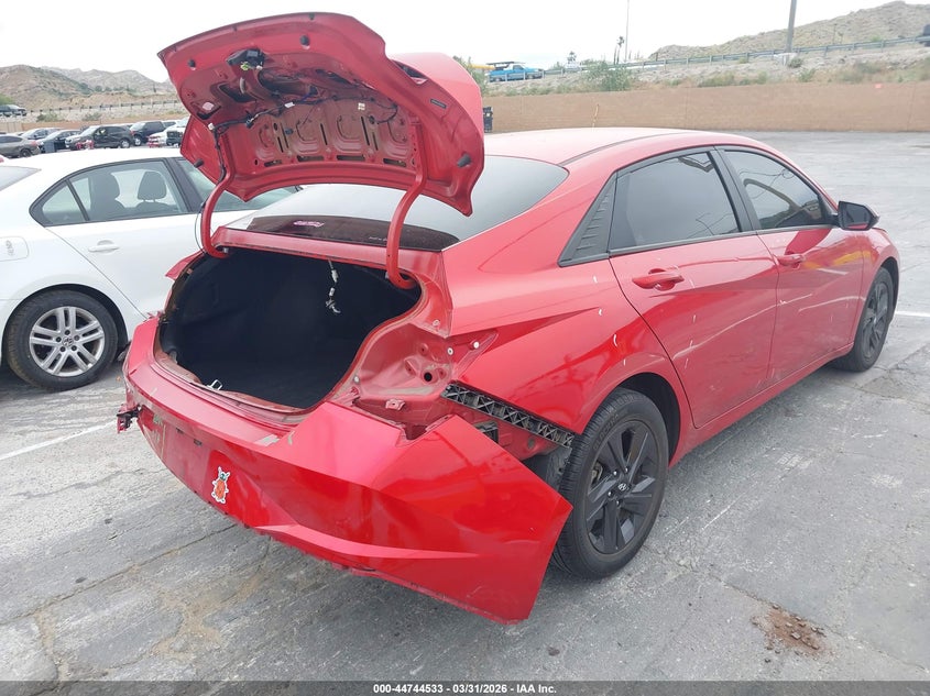 2021 Hyundai Elantra Sel