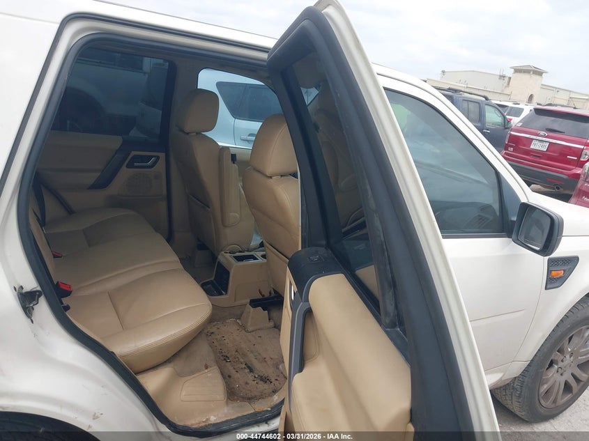 2008 Land Rover Lr2 Hse VIN: SALFT24N78H066800 Lot: 44744602