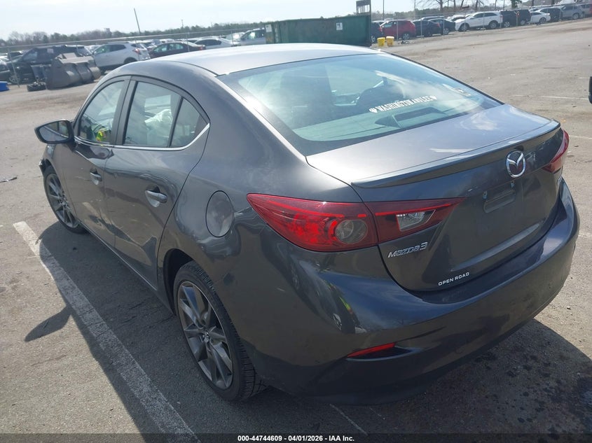 2018 Mazda Mazda3 Touring