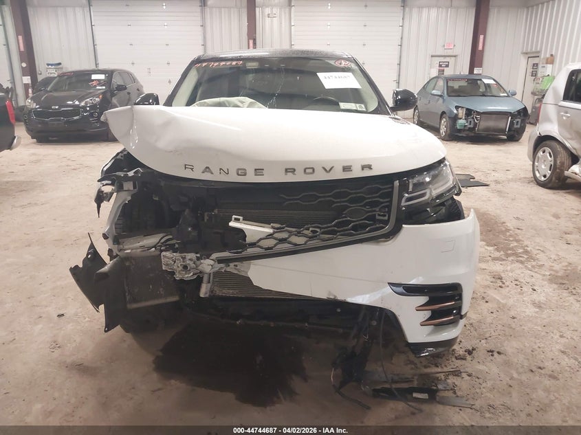 2018 Land Rover Range Rover Velar P250 Se R-Dynamic VIN: SALYL2RX1JA750775 Lot: 44744687