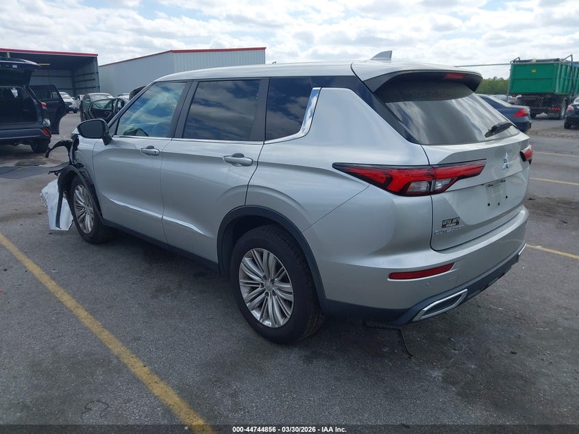 2022 Mitsubishi Outlander Es 2.5 2Wd