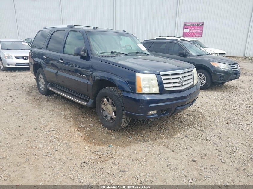 2004 Cadillac Escalade Standard
