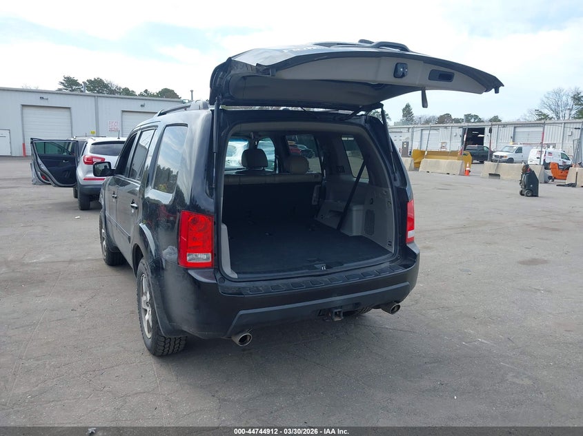 Vin: 5fnyf4h58bb053624, lot: 45242107, honda pilot ex-l 20113