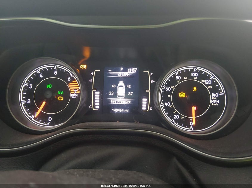 2019 JEEP CHEROKEE auction photo 7