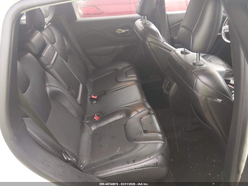 2019 JEEP CHEROKEE auction photo 8