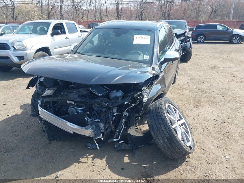 2024 Audi Sq5 Premium Plus Tfsi Quattro Tiptronic VIN: WA1B4AFY5R2050971 Lot: 44745054