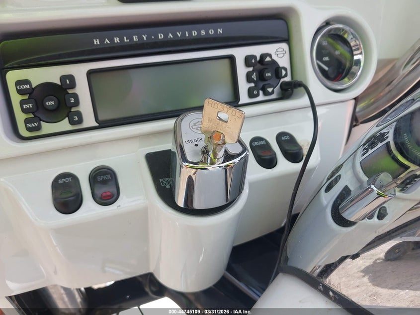 2012 Harley-Davidson Flhtcu Ultra Classic Electra Gld VIN: 1HD1FCM10CB672591 Lot: 44745109