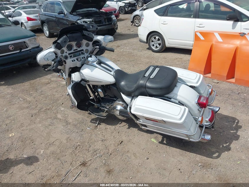 2012 Harley-Davidson Flhtcu Ultra Classic Electra Gld VIN: 1HD1FCM10CB672591 Lot: 44745109