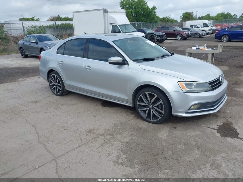 2015 VOLKSWAGEN JETTA 1.8T SE