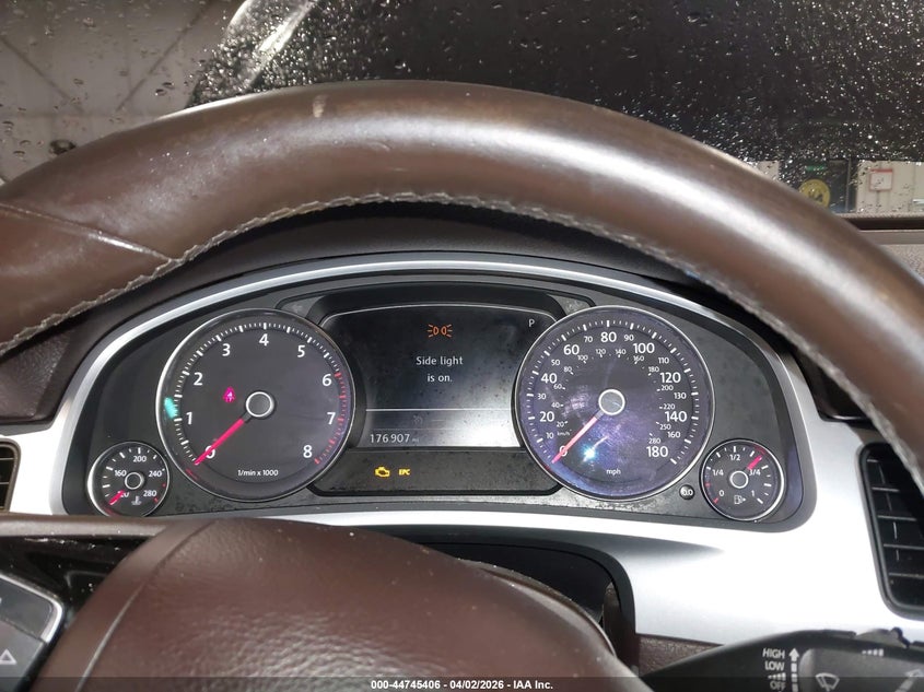 2013 Volkswagen Touareg Vr6 Executive VIN: WVGEF9BP0DD002506 Lot: 44745406