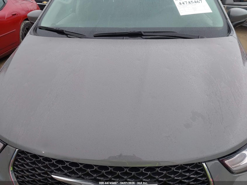 2023 CHRYSLER PACIFICA auction photo 6