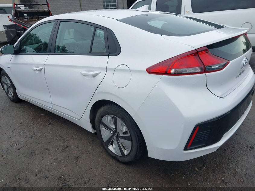 2018 Hyundai Ioniq Hybrid Blue