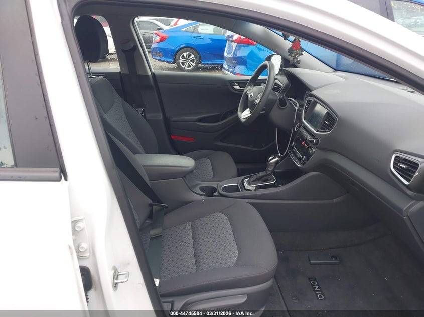 2018 Hyundai Ioniq Hybrid Blue