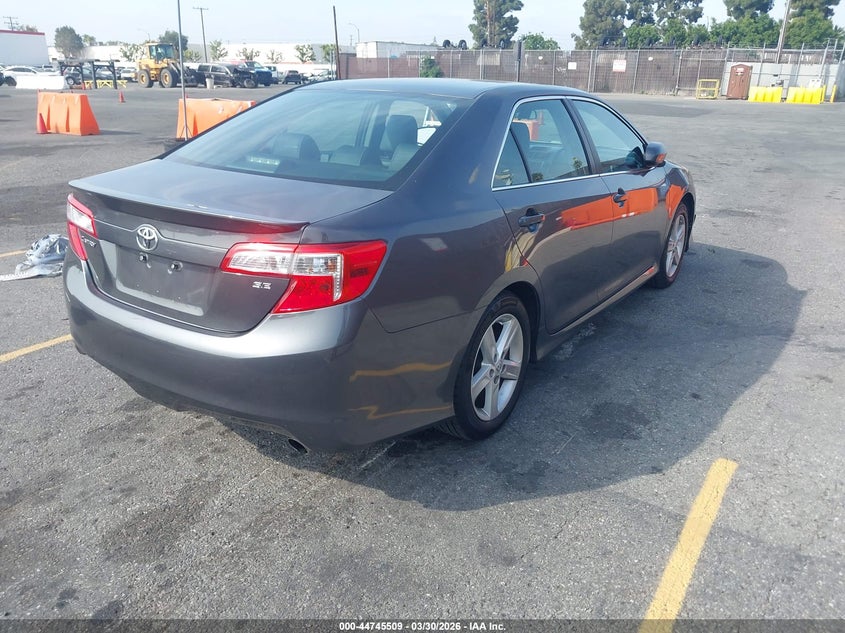 2014 Toyota Camry Se