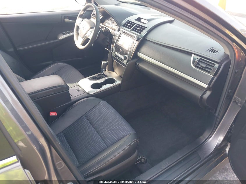 2014 Toyota Camry Se