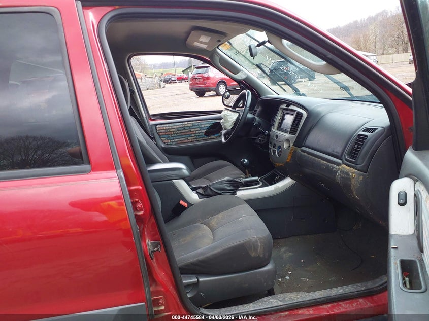 2005 Mazda Tribute I