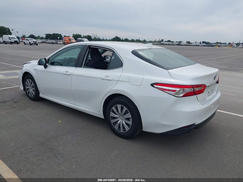 2020 Toyota Camry Le Hybrid