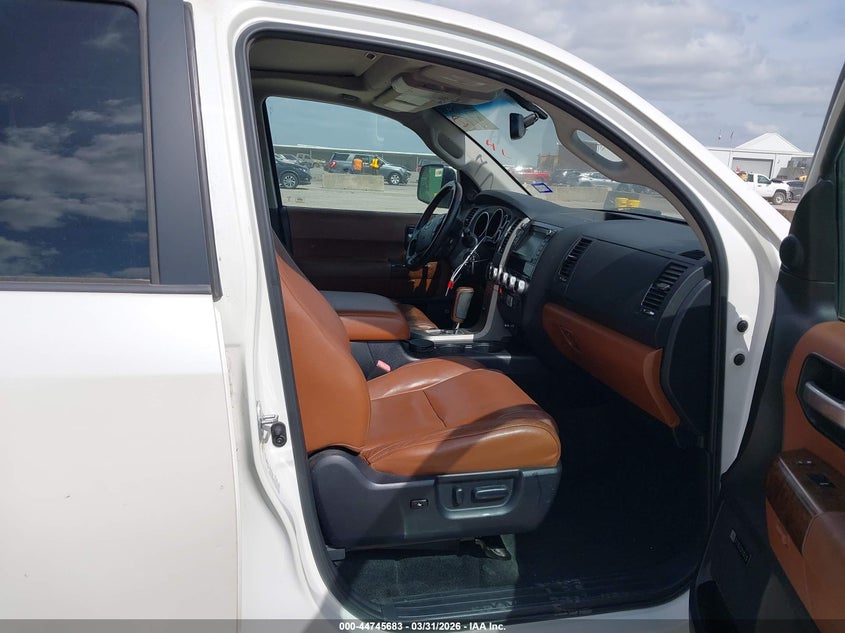 2010 Toyota Sequoia Platinum 5.7L V8