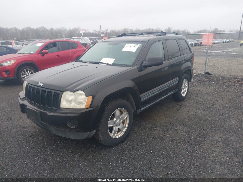 2005 Jeep Grand Cherokee Laredo