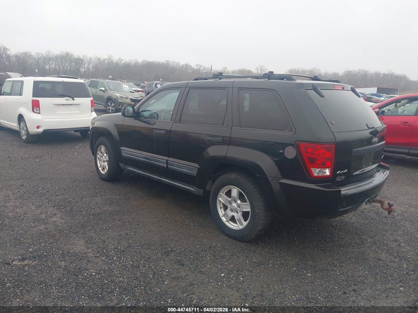 2005 Jeep Grand Cherokee Laredo