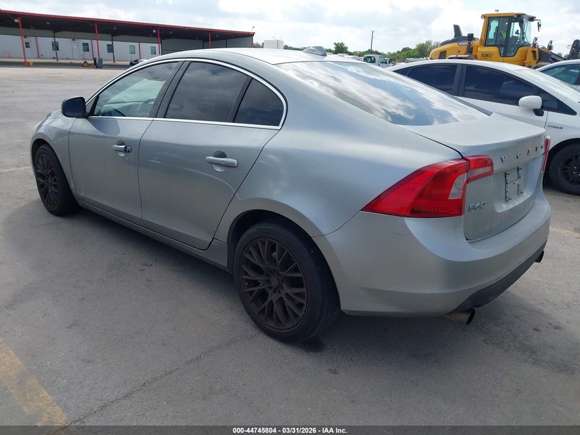 2013 Volvo S60 T5/T5 Platinum/T5 Premier/T5 Premier Plus