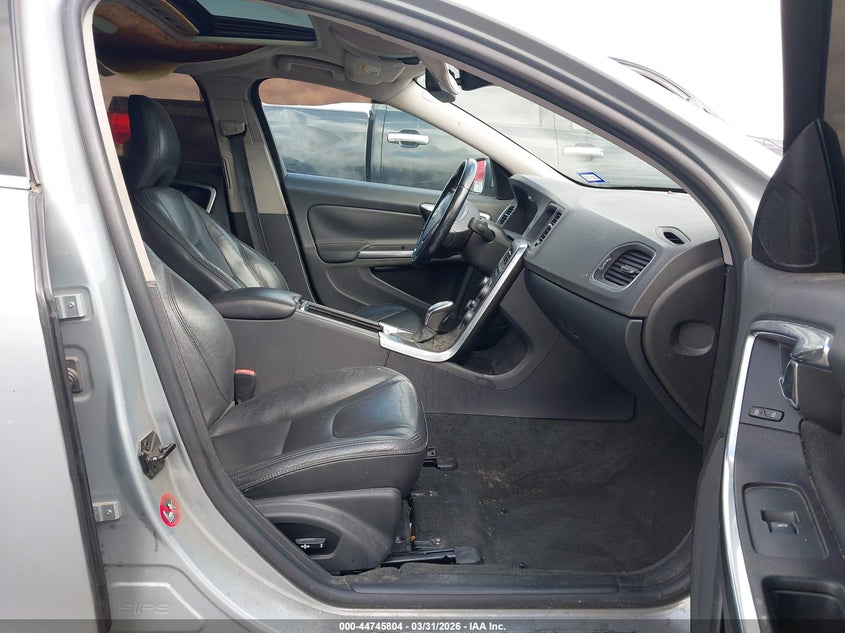 2013 Volvo S60 T5/T5 Platinum/T5 Premier/T5 Premier Plus