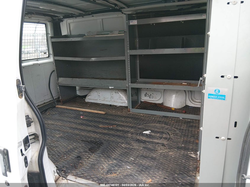 2000 Chevrolet Astro VIN: 1GCDL19W4YB133608 Lot: 44746101