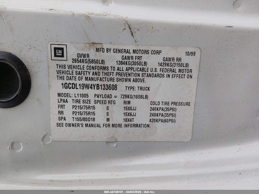 2000 Chevrolet Astro VIN: 1GCDL19W4YB133608 Lot: 44746101