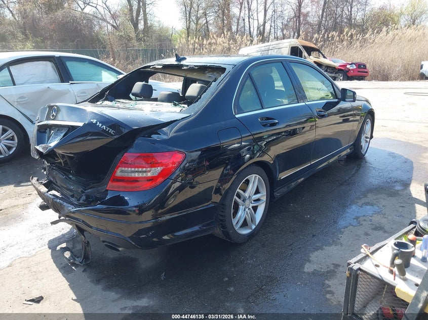 2014 Mercedes-Benz C 300 Sport 4Matic