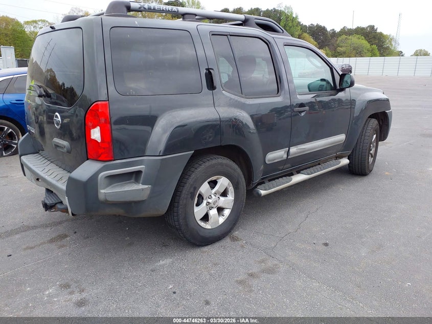 2011 Nissan Xterra S