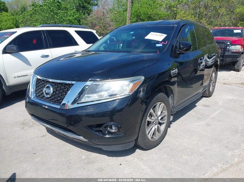 2014 Nissan Pathfinder S