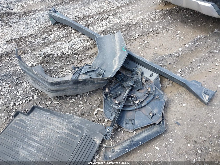 2024 Tesla Cybertruck All-Wheel Drive VIN: 7G2CEHED1RA023594 Lot: 44746522