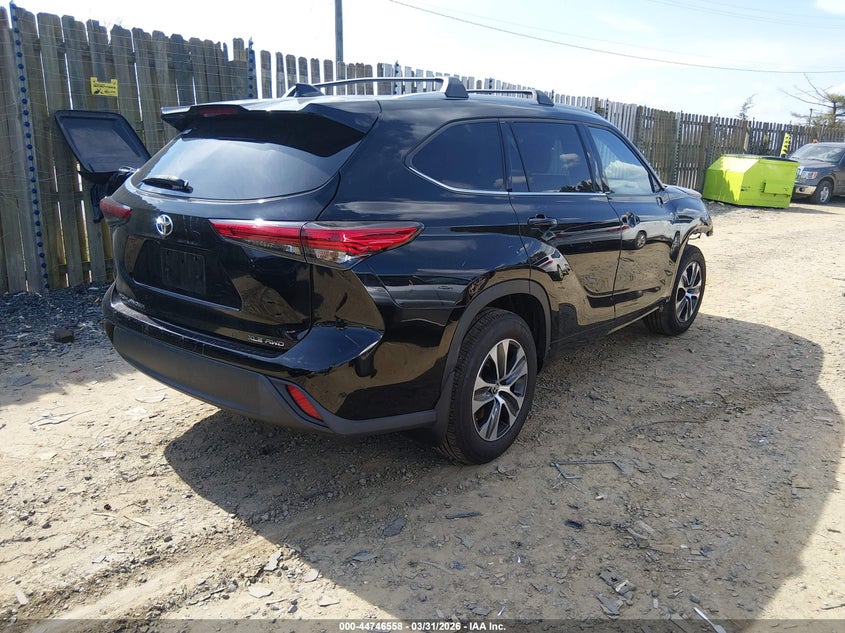 2022 Toyota Highlander Xle