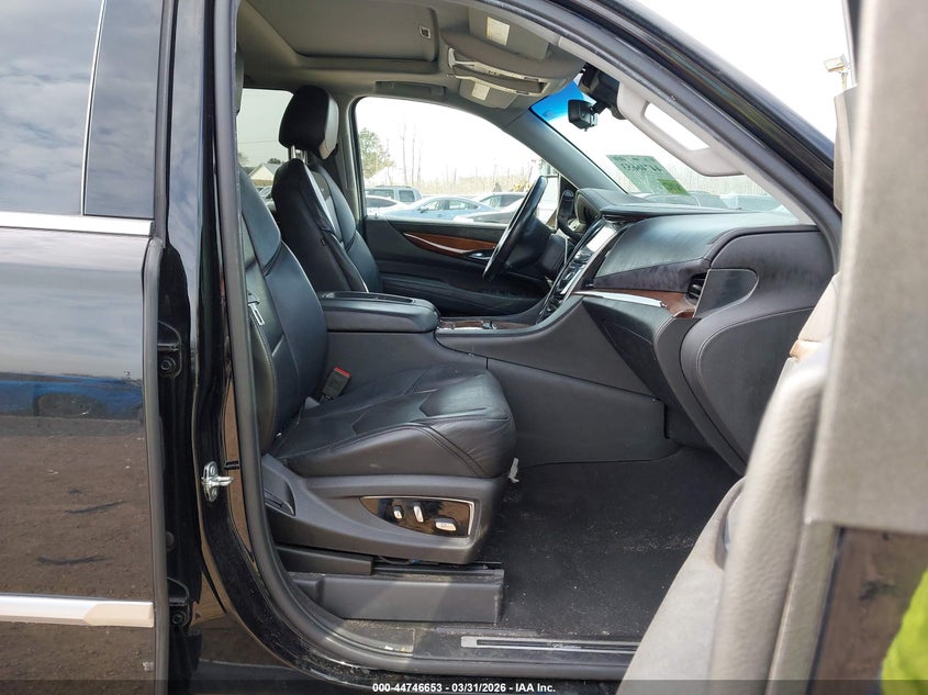 2019 Cadillac Escalade Esv Luxury